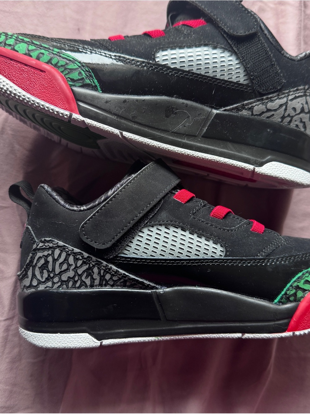 Jordan Spizike Low OG "Black/Varsity Red/Classic Green" (Style Code: FQ1759-060)